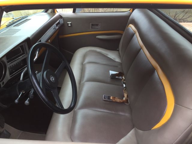 1982 Yellow Chevrolet C-10 STEPSIDE