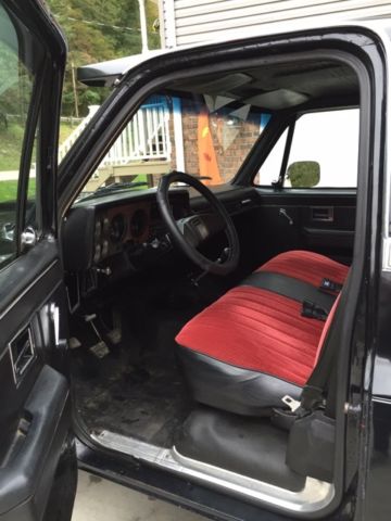 1982 Black Chevrolet C-10 Standard Cab Pickup