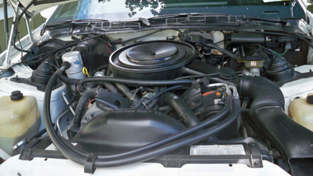 1982 White Chevrolet Camaro Coupe