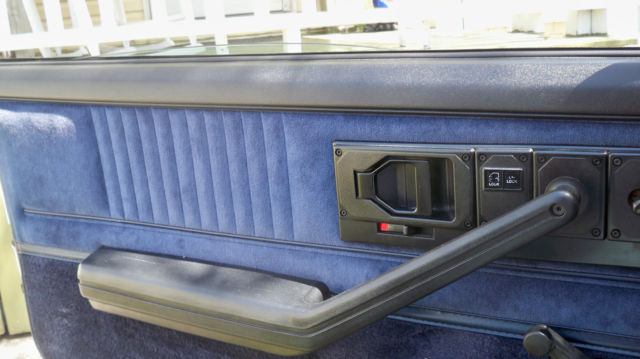 1982 White Chevrolet Camaro Coupe