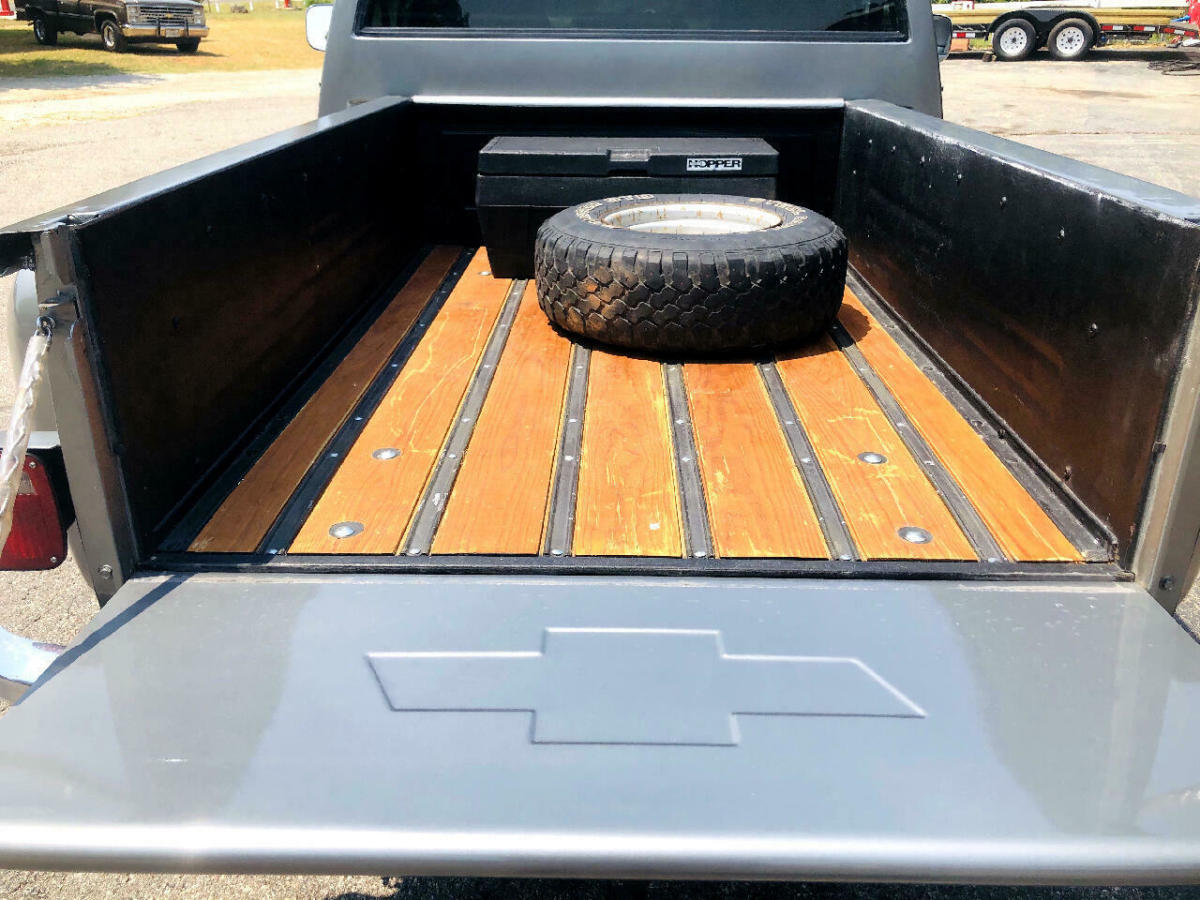 1982 Silver Chevrolet C-10 Pickup Truck