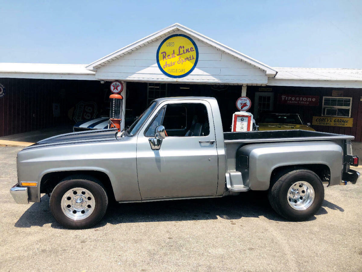 1982 Silver Chevrolet C-10 Pickup Truck