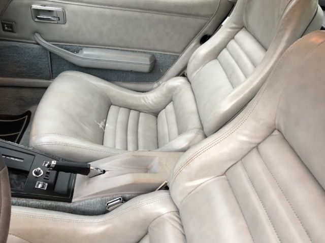 1982 Silver Chevrolet Corvette Coupe