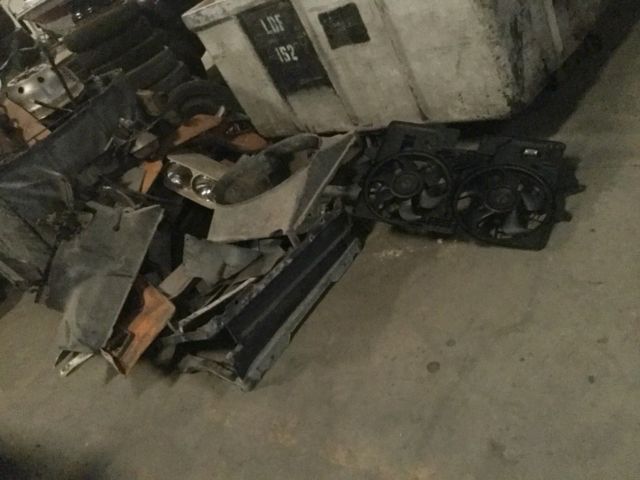 1982 CORVETTE BEIGE Chevrolet Corvette Coupe