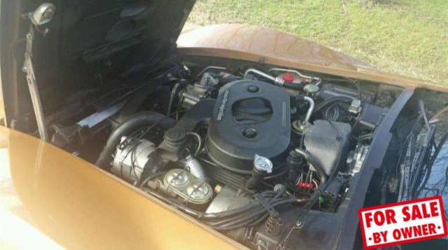 1982 Gold Chevrolet Corvette Coupe