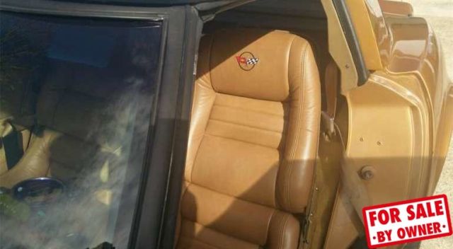 1982 Gold Chevrolet Corvette Coupe