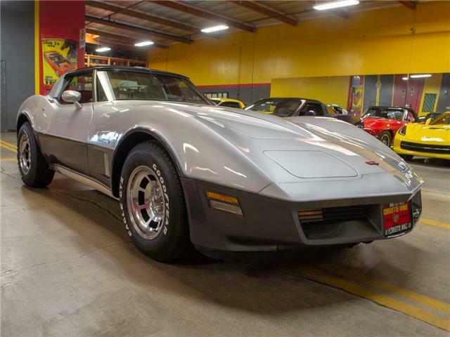 1982 Silver Chevrolet Corvette T-Top