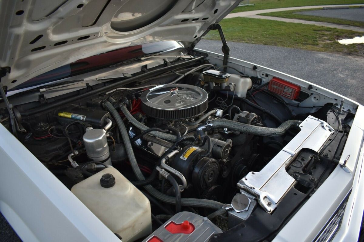 1982 White Chevrolet El Camino