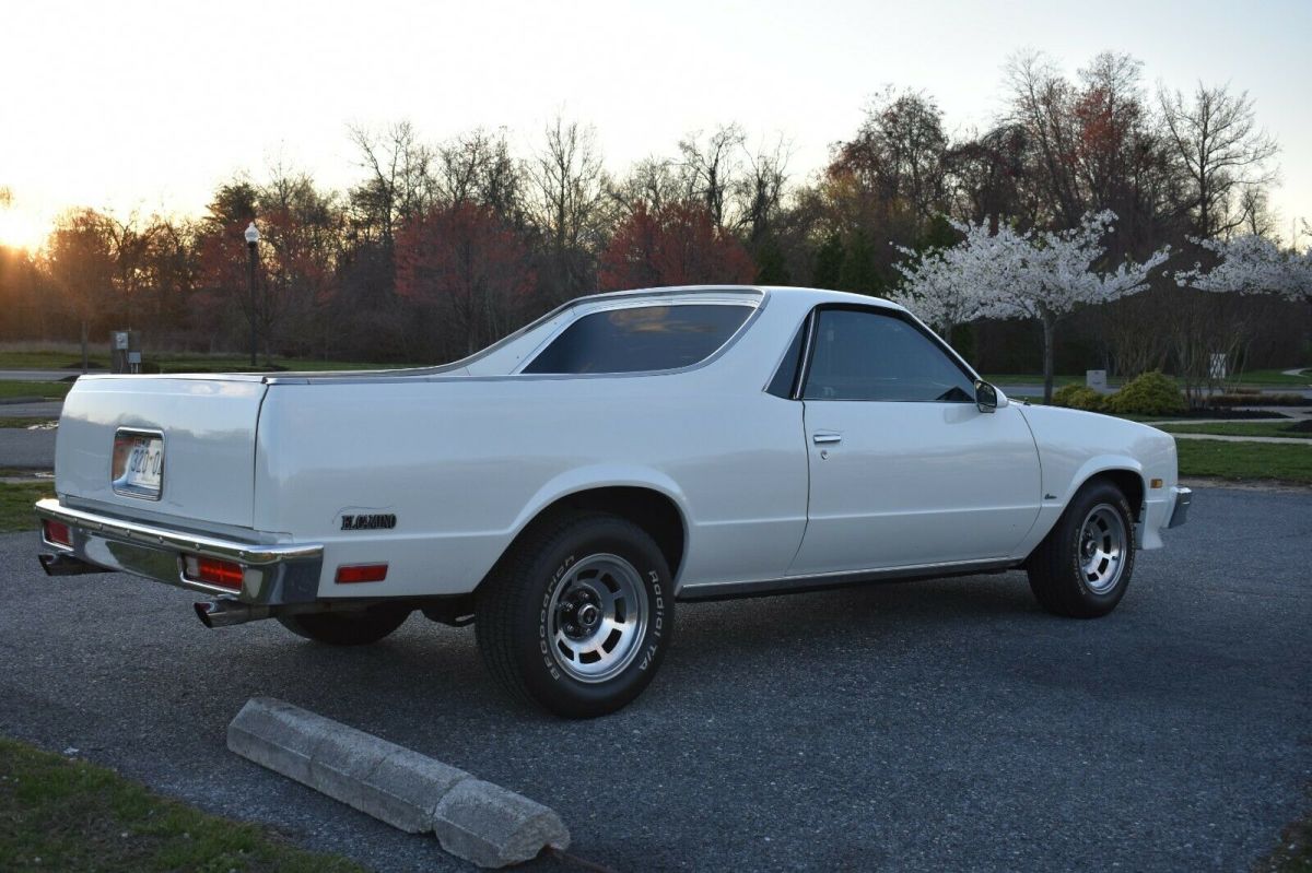 1982 White Chevrolet El Camino