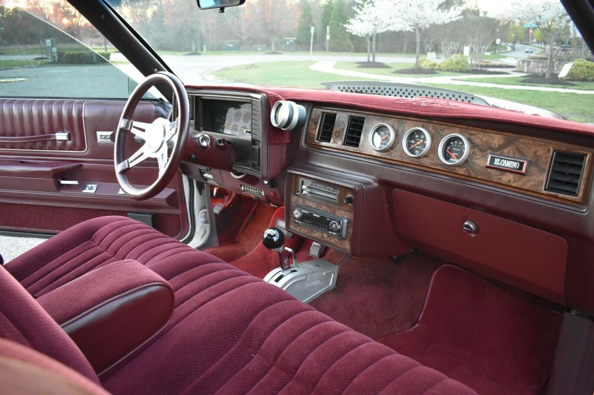 1982 White Chevrolet El Camino