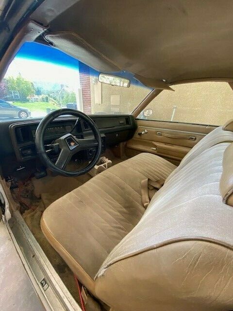 1982 White Chevrolet El Camino