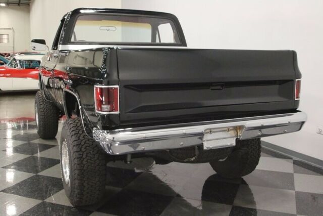1982 Black Chevrolet K-10 --