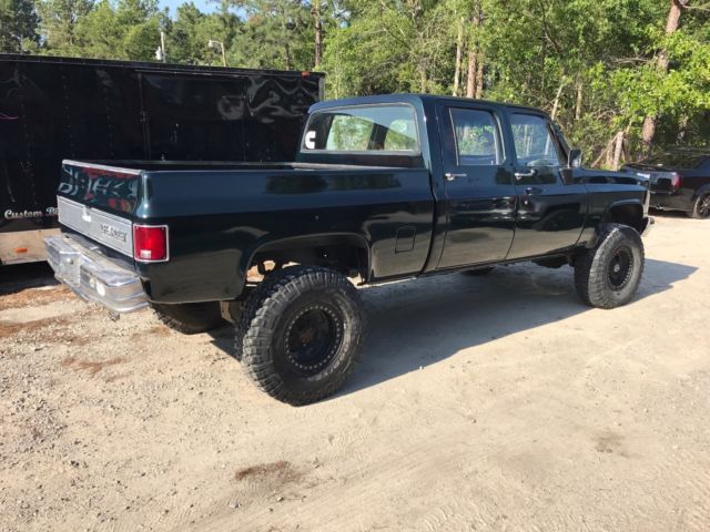 1982 HUNTER GREEN Chevrolet C/K Pickup 3500 Crew Cab Pickup