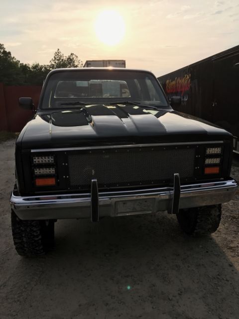 1982 HUNTER GREEN Chevrolet C/K Pickup 3500 Crew Cab Pickup
