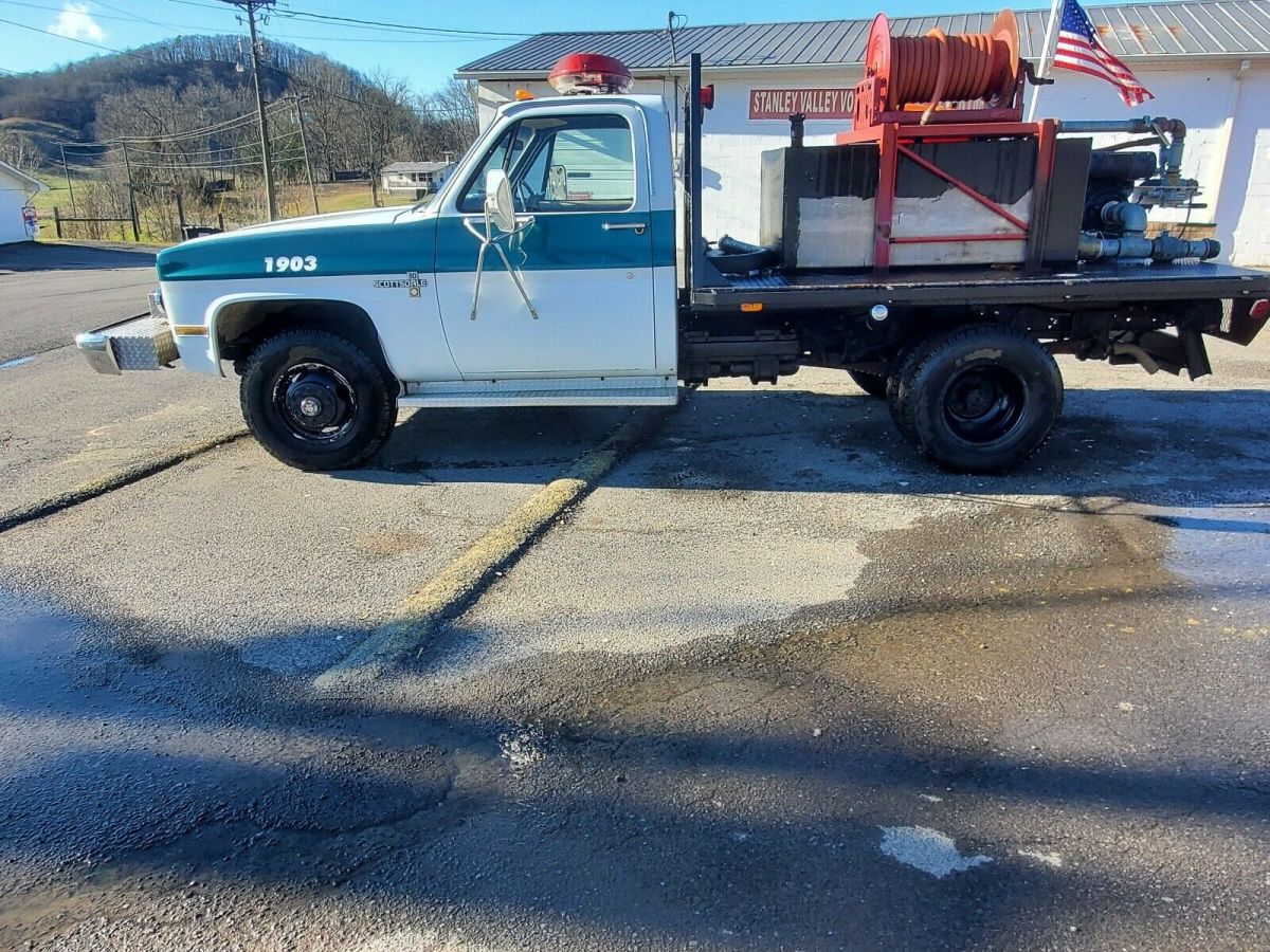 1982 White Chevrolet K30 Pickup