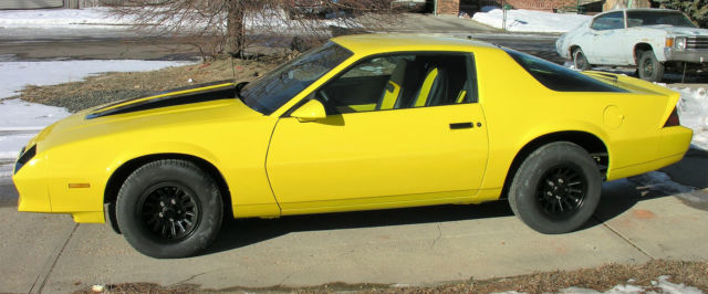 1982 Blue Chevrolet Camaro 2dr