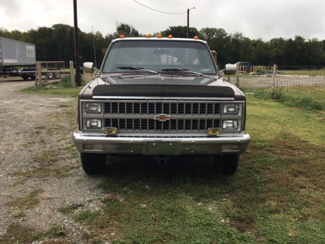 1982 Brown Chevrolet C/K Pickup 2500 Standard Cab Pickup