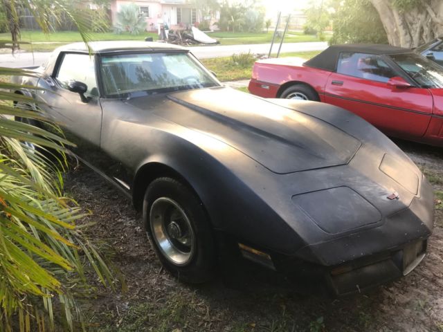 1982 Black Chevrolet Corvette