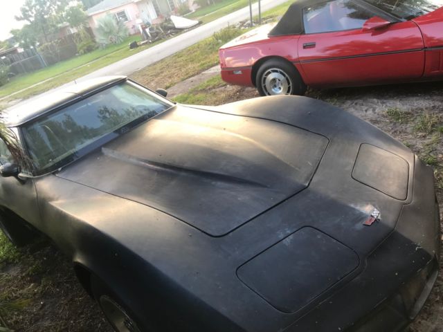 1982 Black Chevrolet Corvette