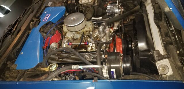 1982 Blue Chevrolet Corvette Ttop