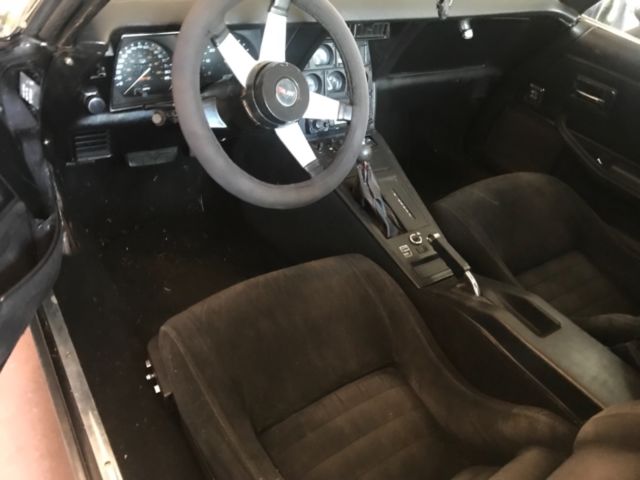 1982 Grey Chevrolet Corvette Coupe