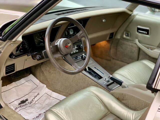 1982 Beige Chevrolet Corvette Hatchback