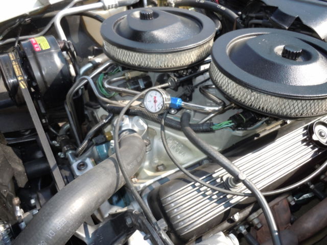 1982 White Chevrolet Corvette