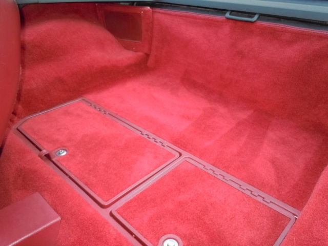 1982 White Chevrolet Corvette