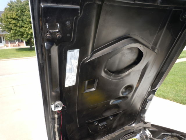 1982 White Chevrolet Corvette