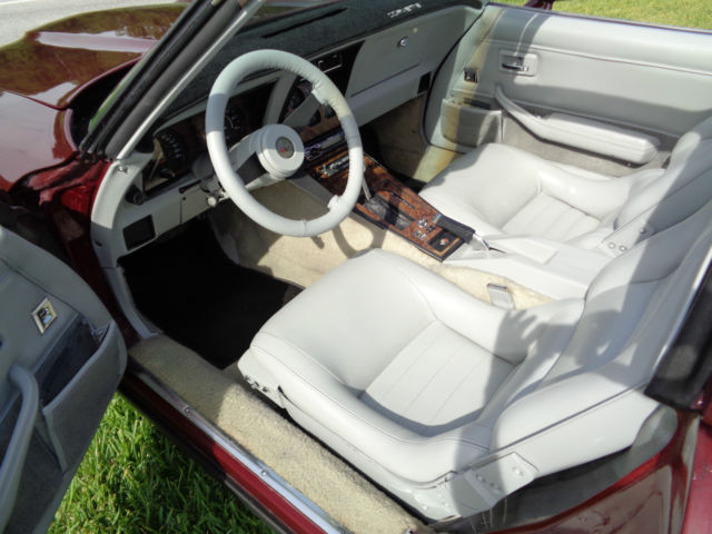1982 Burgundy Chevrolet Corvette Coupe