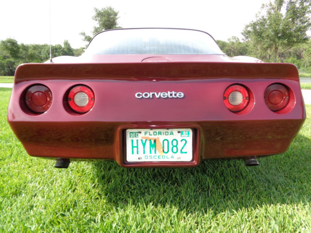 1982 Burgundy Chevrolet Corvette Coupe