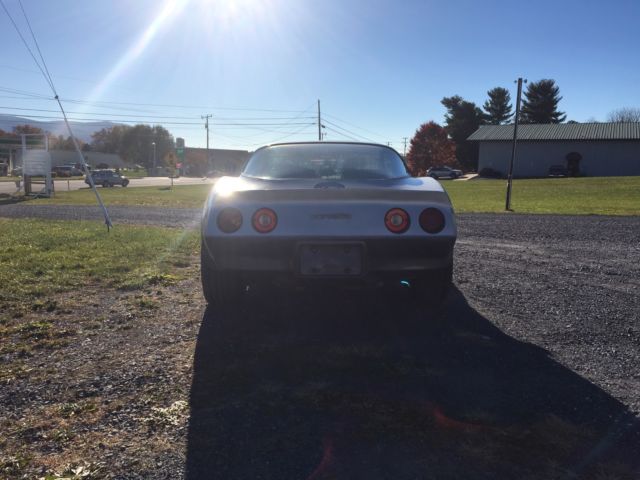 1982 Silver Chevrolet Corvette Coupe