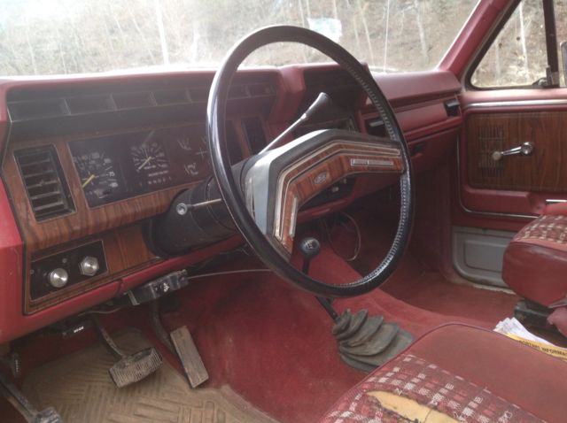 1982 Red Ford Bronco
