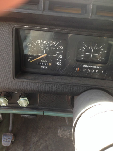 1982 Red Ford F-100 --