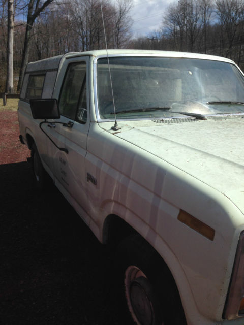 1982 Red Ford F-100 --