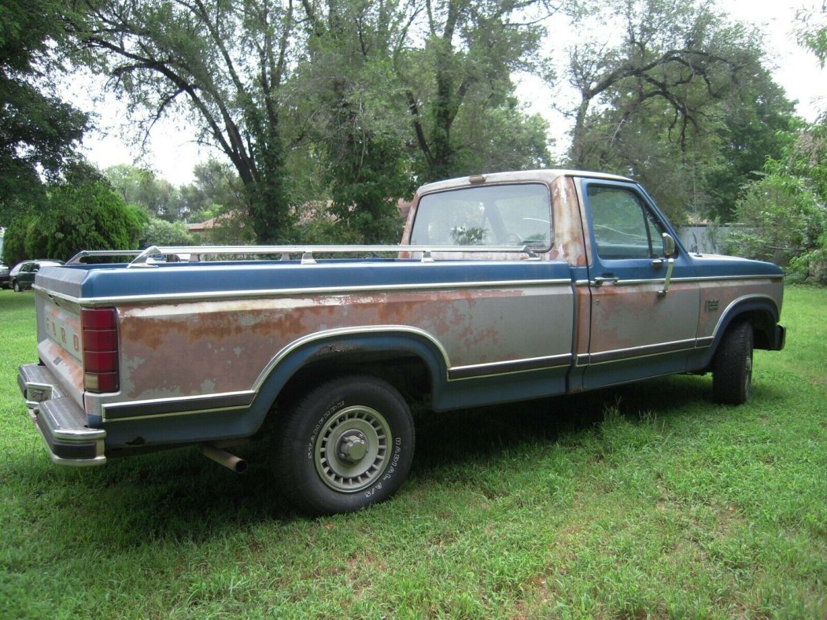 1982 Blue Ford F-100 Standard Cab Pickup