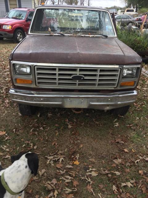 1982 Brown Ford F-350 FLATBED