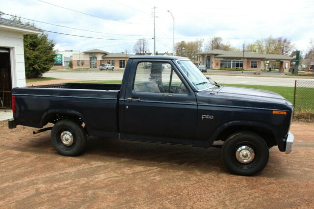 1982 Ford F-100