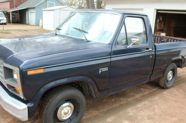 1982 Ford F-100