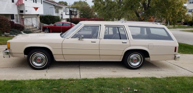 1982 Tan Ford LTD Station Wagon