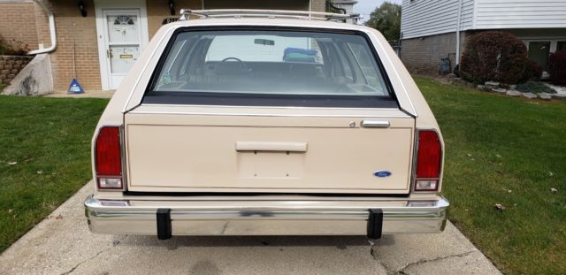 1982 Tan Ford LTD Station Wagon