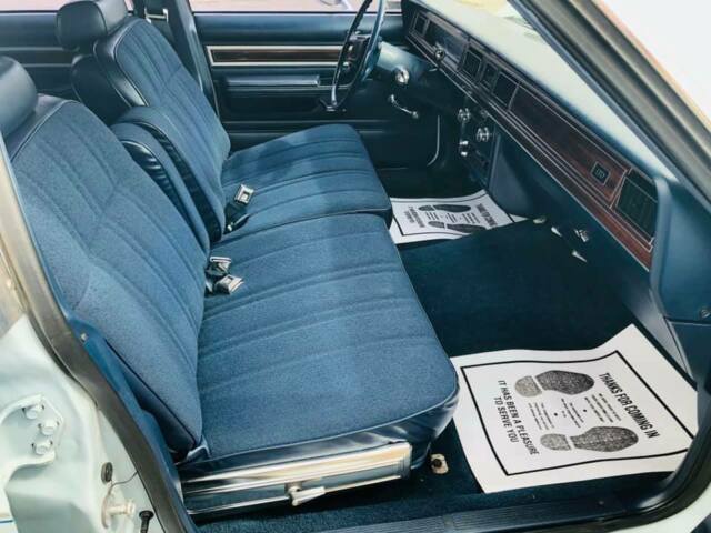 1982 Blue Ford LTD Wagon