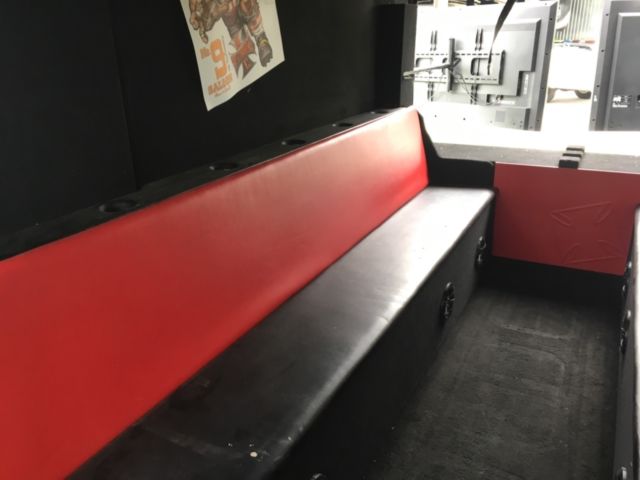 1982 Black Ford Step Van