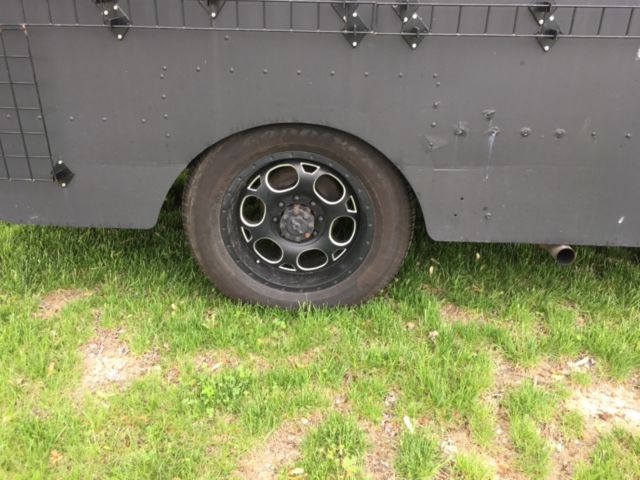 1982 Black Ford Step Van