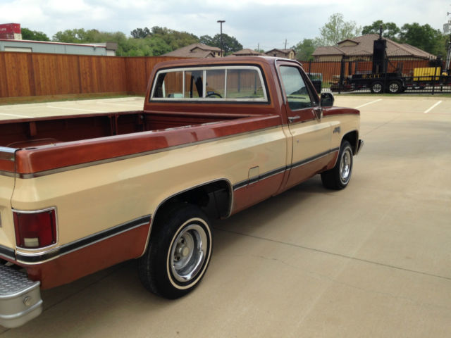 1982 Brown/Tan GMC Sierra 1500 Standard Cab Pickup