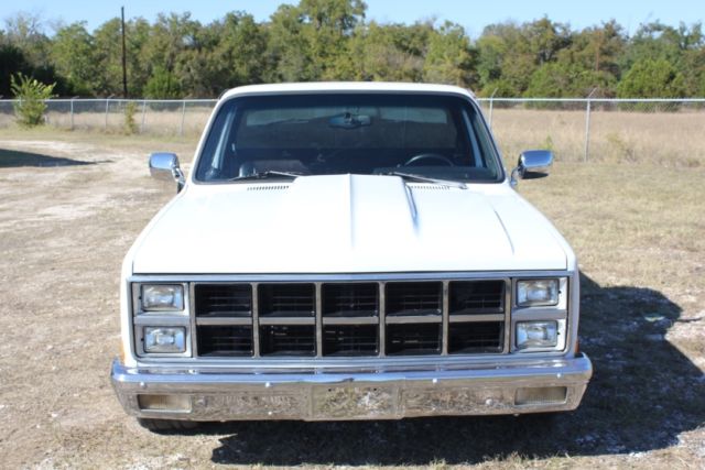 1982 White GMC Sierra 1500 Standard Cab Pickup