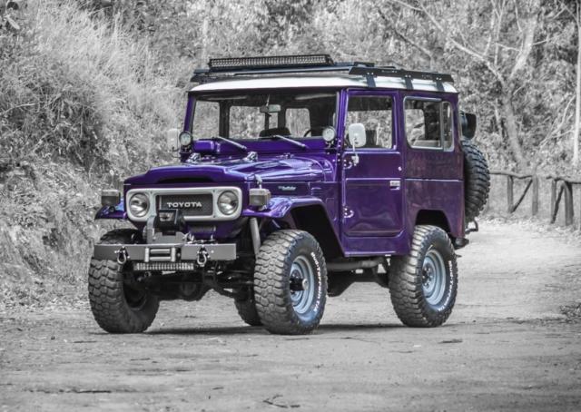 1982 -- Toyota FJ40 Land Cruiser --