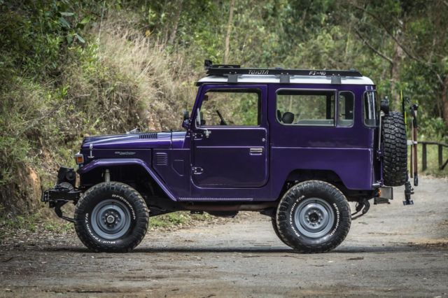 1982 -- Toyota FJ40 Land Cruiser --