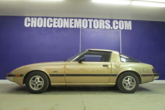 1982 Gold Mazda RX-7