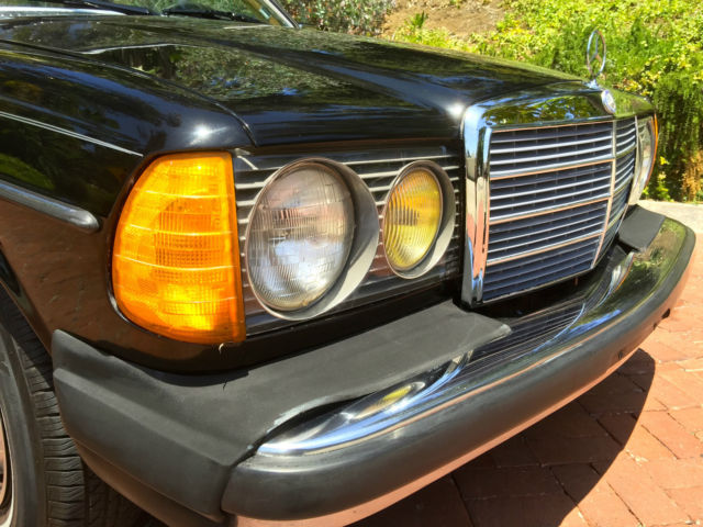 1982 Black Mercedes-Benz 300-Series Coupe